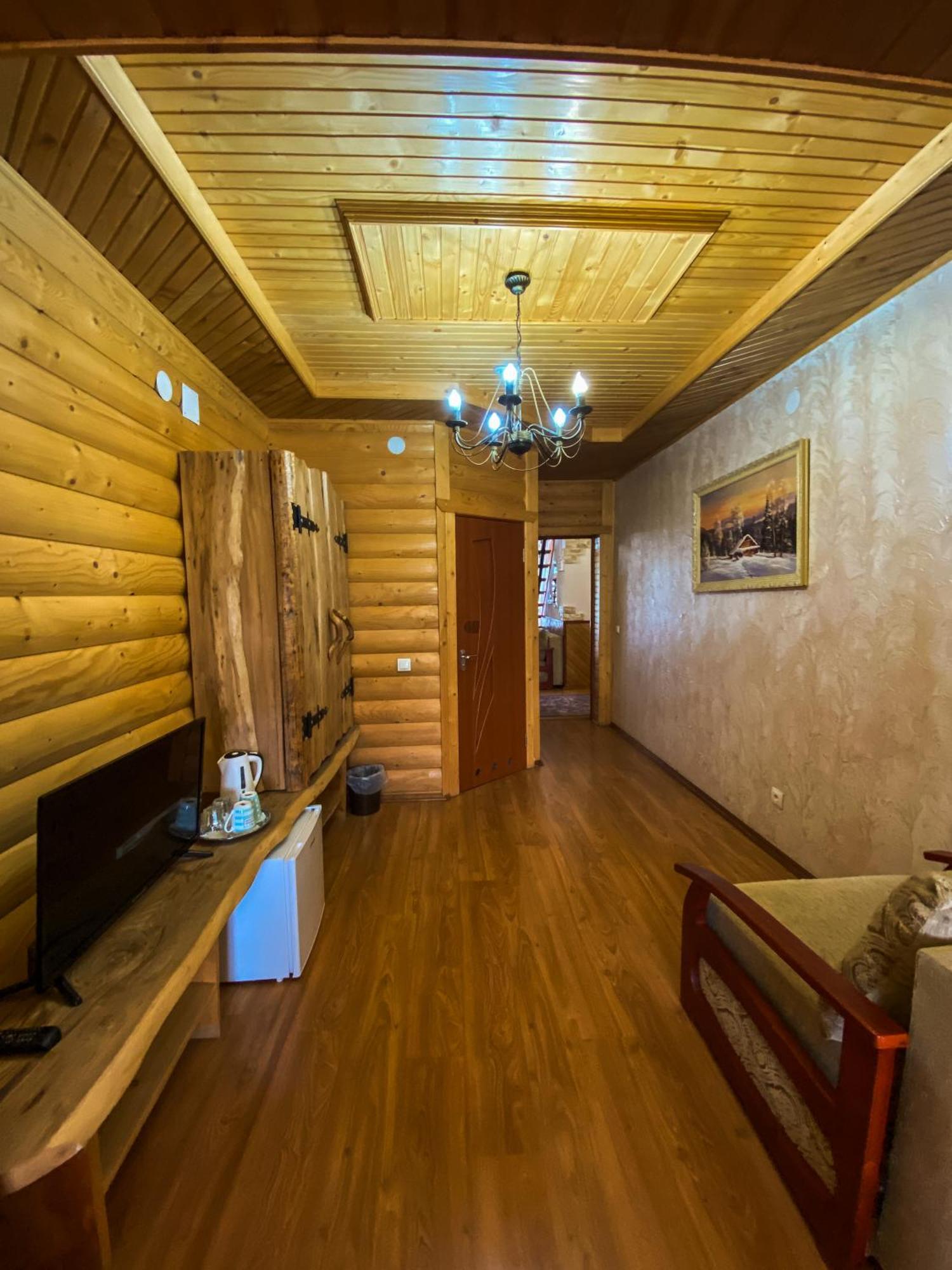 Pyate Koleso Lazeshchyna Exterior foto